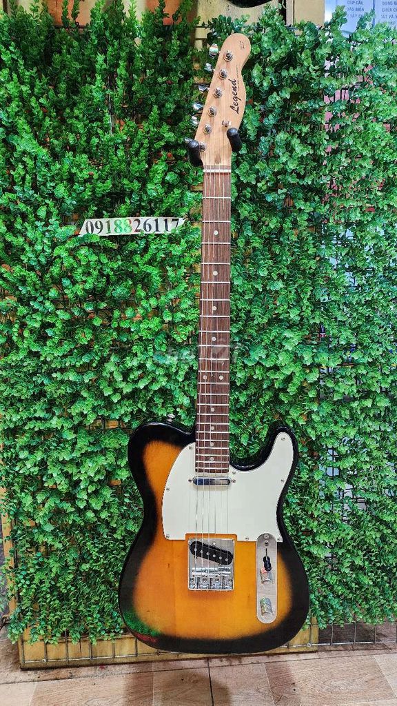 Đàn Guitar điện Telecaster Legend nội địa.