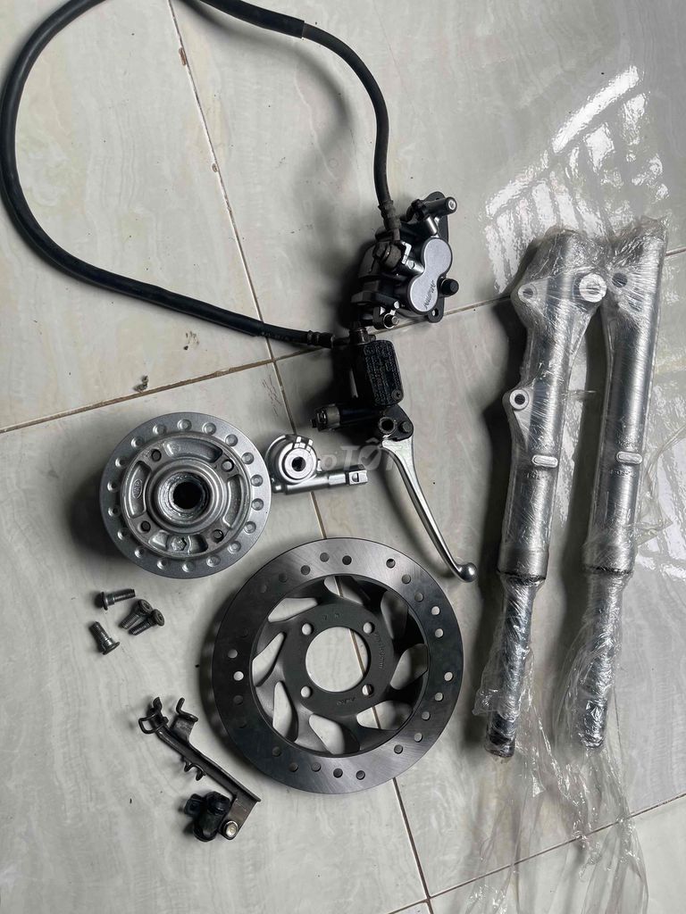 bộ thắng đĩa trước xe future neo. Mua bán Phụ tùng xe tại Thành phố Long Khánh Đồng Nai được đăng bởi Huynh thanh phong hình 1