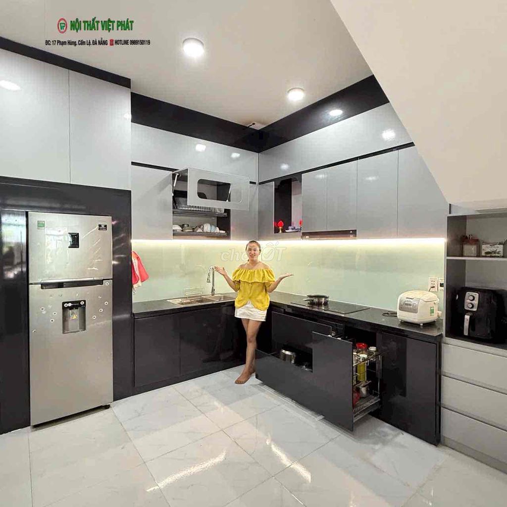 Tủ bếp Nội Thất Việt Phát Nhựa Đài Loan Đen, Xám. Mua bán Tủ, kệ gia đình tại Quận Cẩm Lệ Đà Nẵng được đăng bởi Vy Huỳnh hình 1