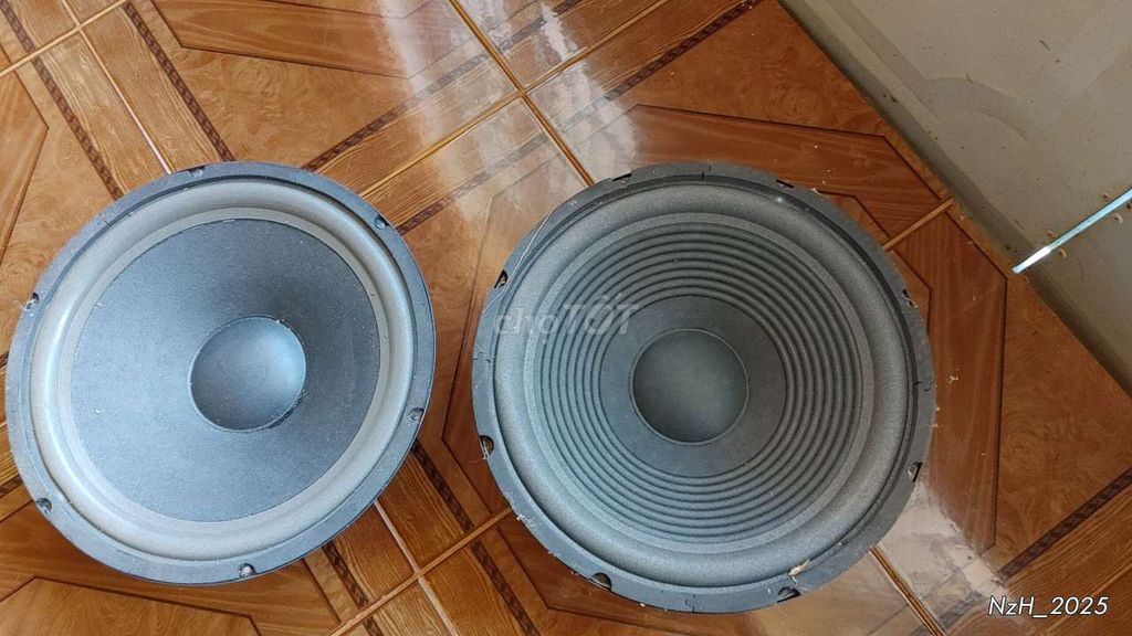 Loa bass 30cm còn mới. Mua bán Tivi, Âm thanh tại Thị Xã Buôn Hồ Đắk Lắk được đăng bởi Hieu Nguyen hình 1