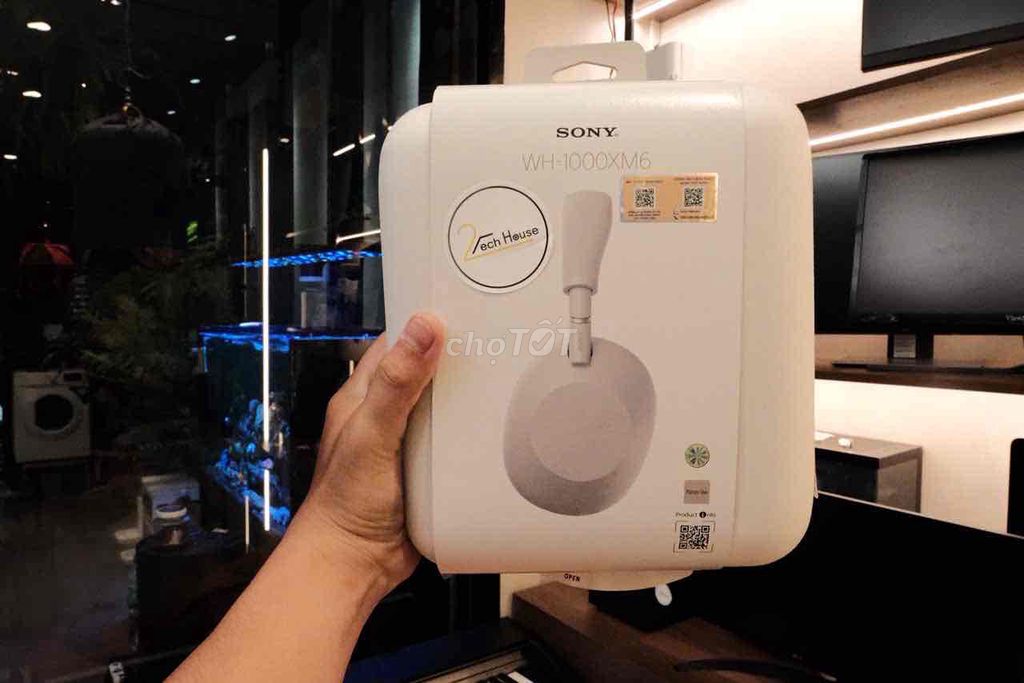 Tai nghe Sony WH-1000XM6 Bạc đẹp 99%. Mua bán Tivi, Âm thanh tại Quận Bình Thạnh Tp Hồ Chí Minh được đăng bởi Vân Anh 2Tech House hình 1