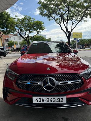 Mercedes Benz GLC 2023 GLC 300 - 24000 km. Mua bán Ô tô tại Quận Liên Chiểu Đà Nẵng được đăng bởi LUCKY MCM