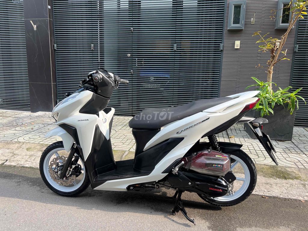 VARIO KIỂNG BSTP TRẮNG ĐEN. Mua bán Xe máy tại Quận Gò Vấp Tp Hồ Chí Minh được đăng bởi Nguyễn Cường hình 1