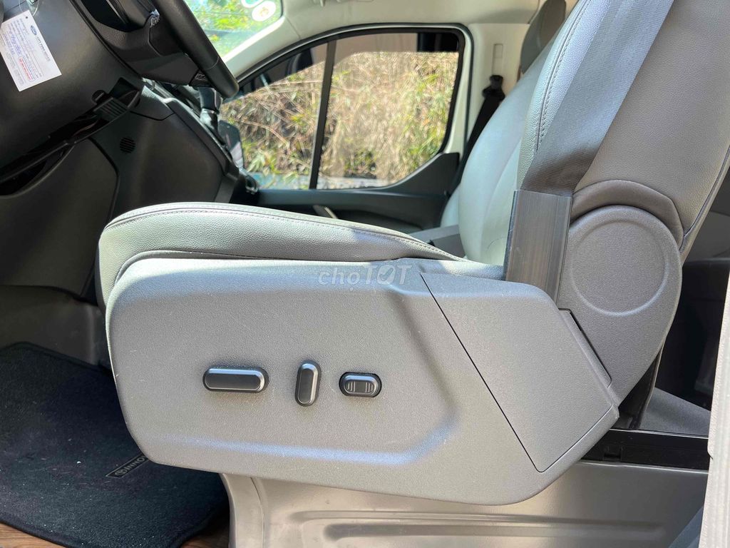 SIÊU LƯỚT - TOURNEO 2019 36.000 KM - FULL BD Hãng. Mua bán Ô tô tại Quận Gò Vấp Tp Hồ Chí Minh được đăng bởi DH AUTO FORD CHUYÊN XE FORD LƯỚT CHẤT LƯỢNG CAO hình 15