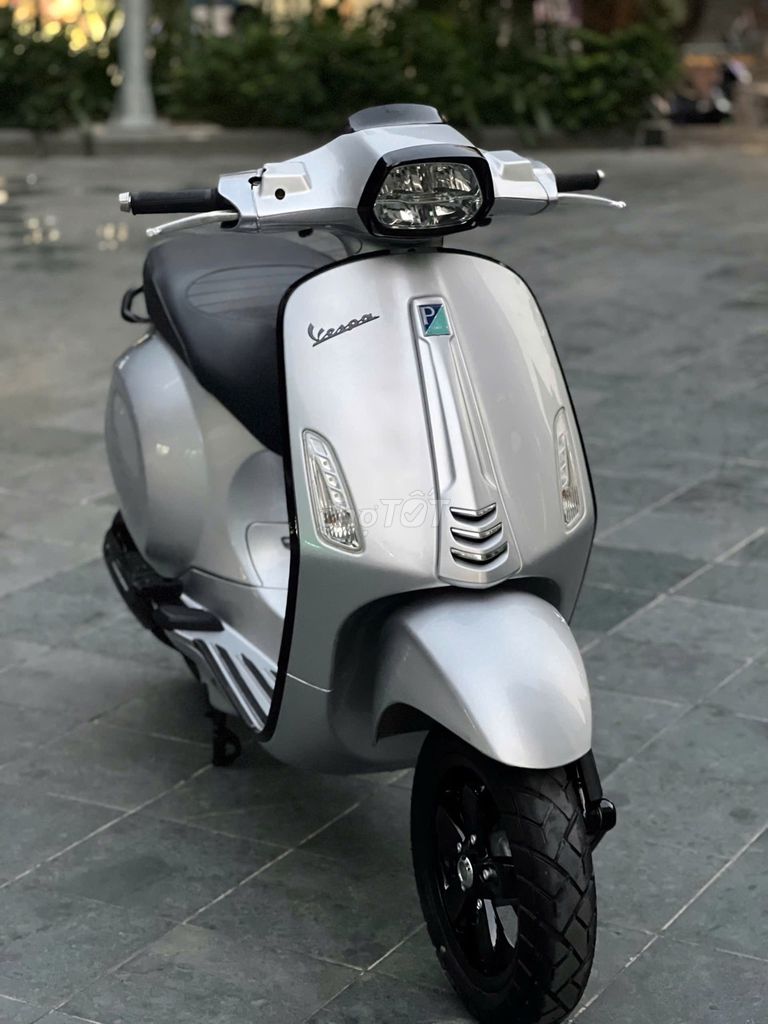 Đẳng cấp sprint màu bạc đèn vuông. Mua bán Xe máy tại Quận Nam Từ Liêm Hà Nội được đăng bởi chị Hương hình 3