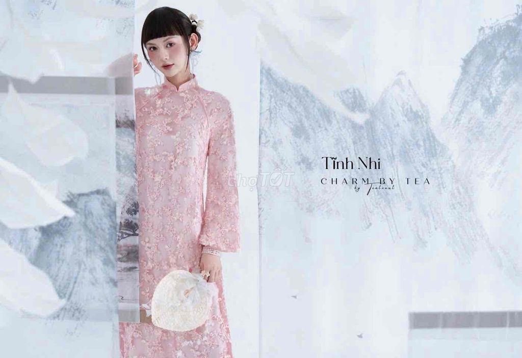 Áo dài Charm by Tea Nữ size L Mới. Mua bán Quần áo tại Huyện Long Thành Đồng Nai được đăng bởi Nguyễn Anh Dũng hình 1