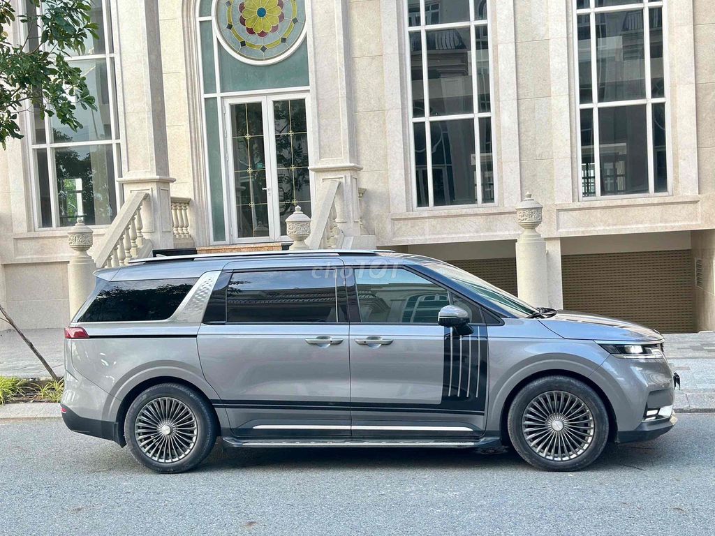 Kia Carnival 2023 Signature 2.2D - 45000 km. Mua bán Ô tô tại Thành phố Thủ Đức Tp Hồ Chí Minh được đăng bởi Đặng Tú Nguyên hình 3