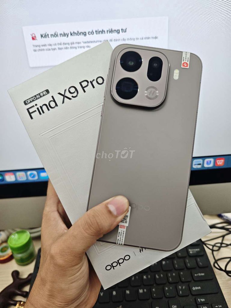 Oppo Find X9 Pro 99,9% sạc 7 lần bán hoặc đổi. Mua bán Điện thoại tại Quận Hải Châu Đà Nẵng được đăng bởi Nguyễn Hưng hình 1