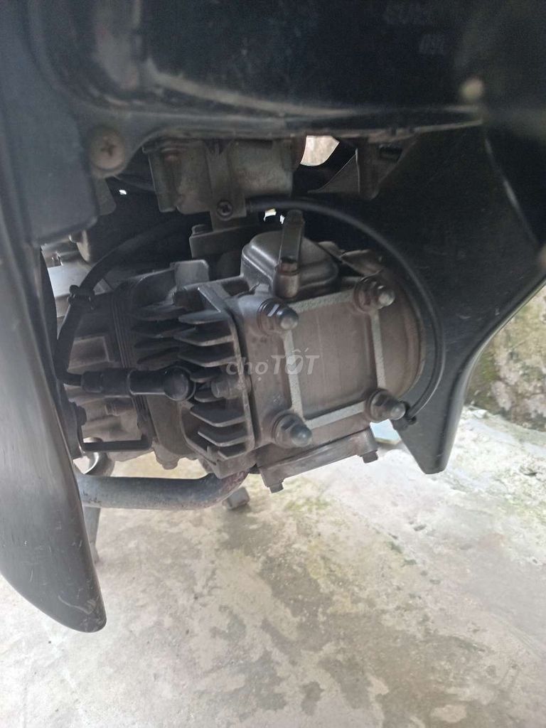 Cần bán xe smash suzuki it chạy. Mua bán Xe máy tại Quận Ninh Kiều Cần Thơ được đăng bởi huy hình 2