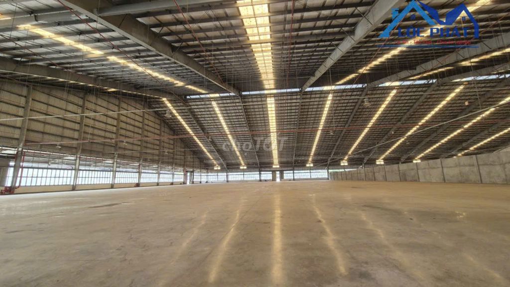 Cho thuê nhà Xưởng 5280m2 giá 560 triệu/th. KCN Trảng Bom-Đồng Nai