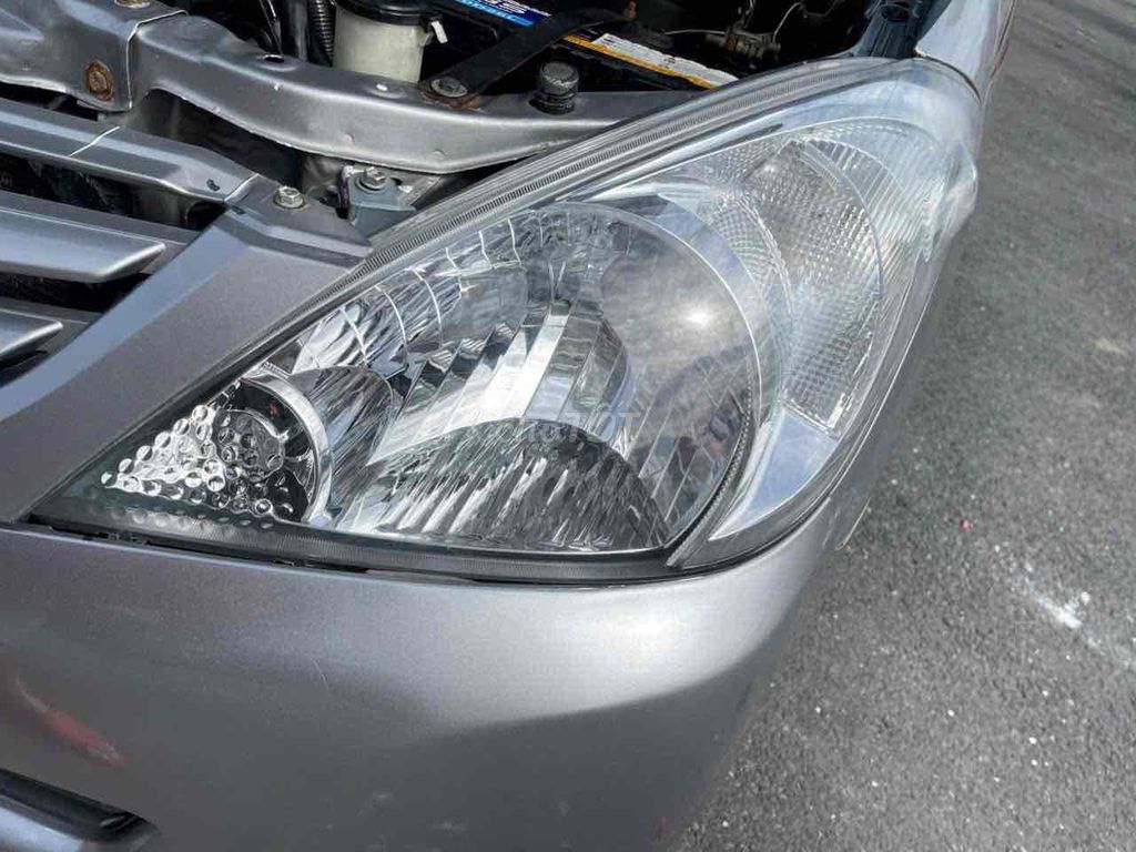 Toyota Innova 8 chổ xe đẹp long lanh_9 chủ bán. Mua bán Ô tô tại Quận Bình Tân Tp Hồ Chí Minh được đăng bởi Phạm Thành Sài Gòn hình 13