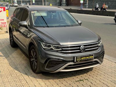 Volkswagen Tiguan 2023 Xám 10.000 Km