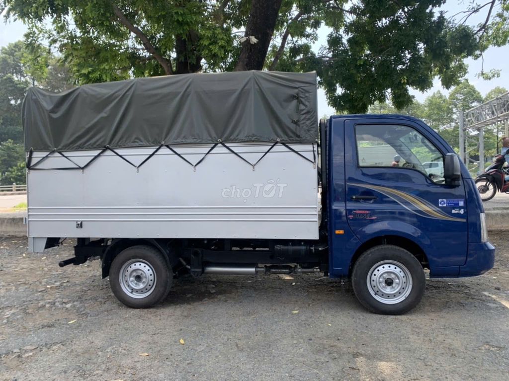 TATA super máy Dầu 1,2tấn thùng KM 2,8m mới 100%