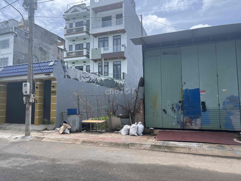 Đất thổ cư 2 MT, 150m2 đường cống hộp số 3, Thạnh xuân, Thới An Q12