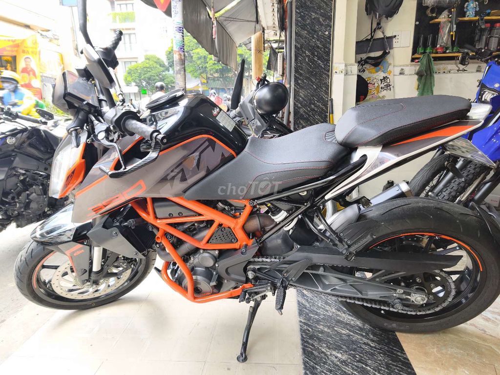 🥰TPHCM SiêuĐẹp KTM Duke390 bs59A3 chính chủ🥰. Mua bán Xe máy tại Quận 10 Tp Hồ Chí Minh được đăng bởi Hoàng Phúc  hình 2