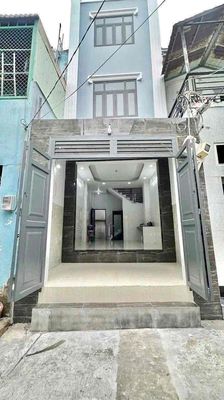Nhà nguyên căn 2PN, 3 WC giáp khu Tên Lửa