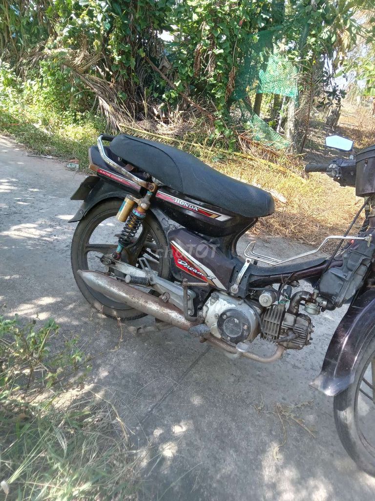 Bán dùm xe này máy im bình đề đầy đủ. Mua bán Xe máy tại Thị xã Long Mỹ Hậu Giang được đăng bởi Tường VY Nguyễn hình 7