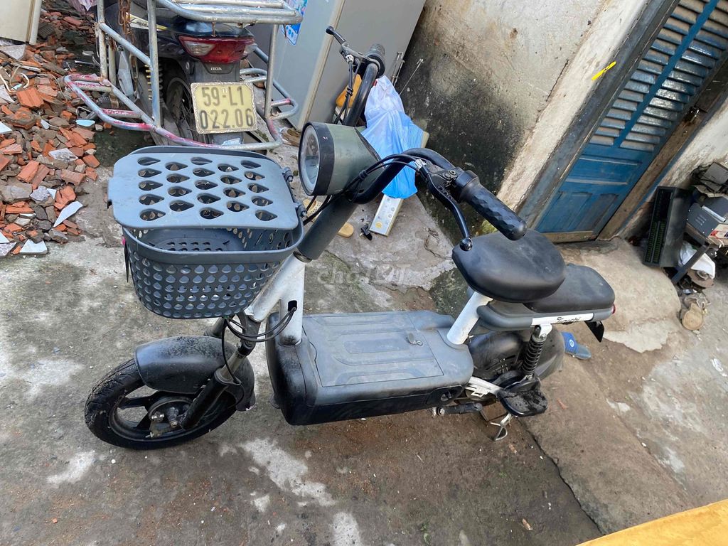 Cần bán xe đạp điện không bình. Mua bán Xe điện tại Quận 8 Tp Hồ Chí Minh được đăng bởi đồ cũ giá rẻ hình 5