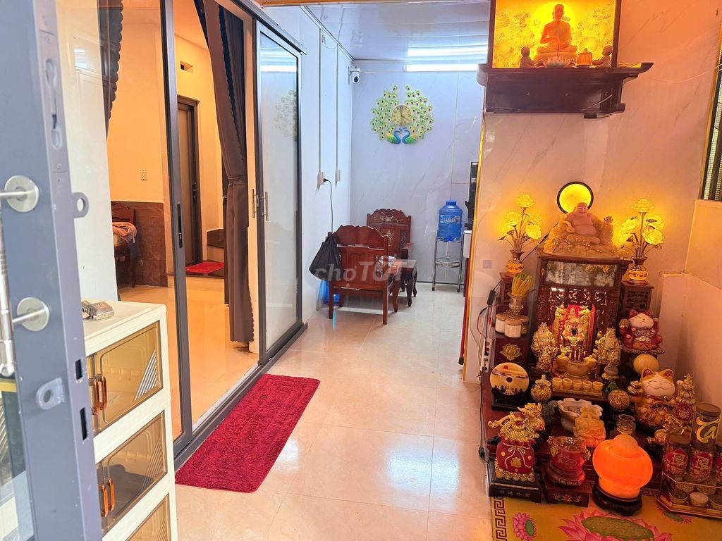 Nhà 50m2, 1 lầu, 2 phòng ngủ, hẻm bêtông rộng rãi, chùa Hội Phước