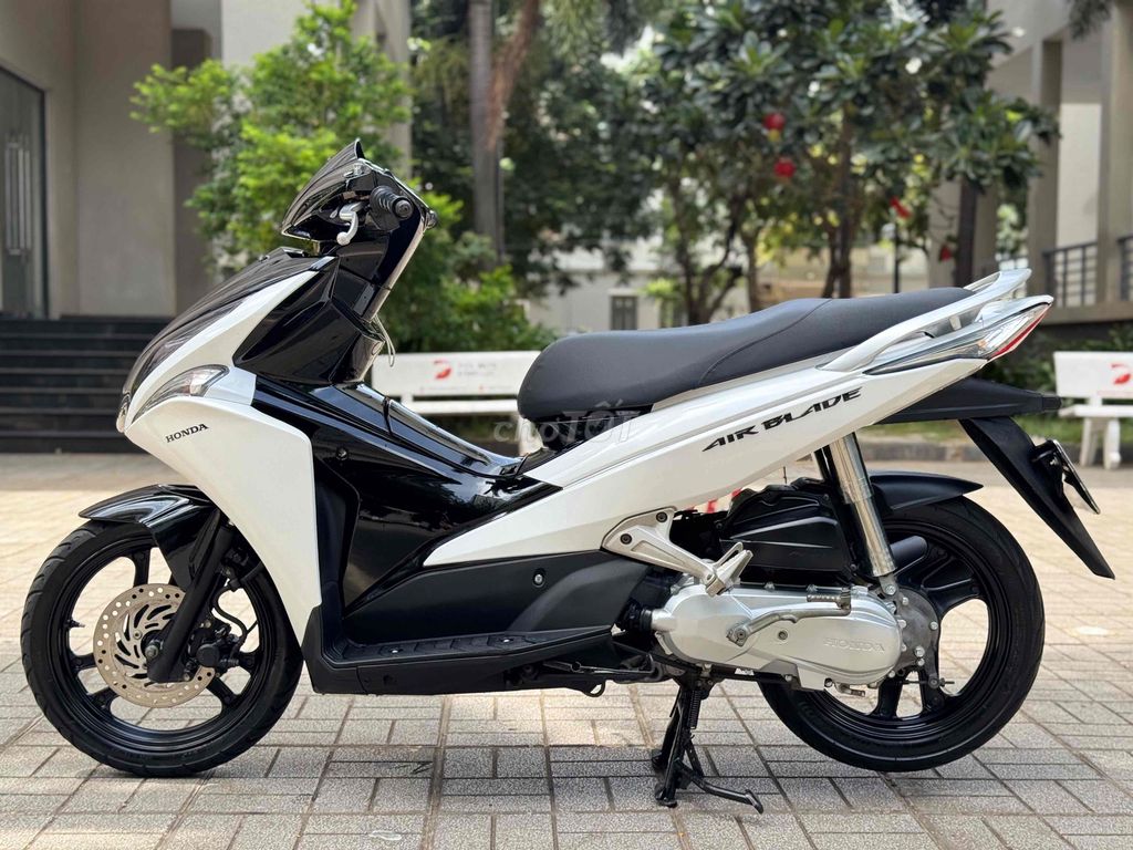 Honda Air Blade 2011 Белый, двигатель полностью оригинальный, отличное состояние