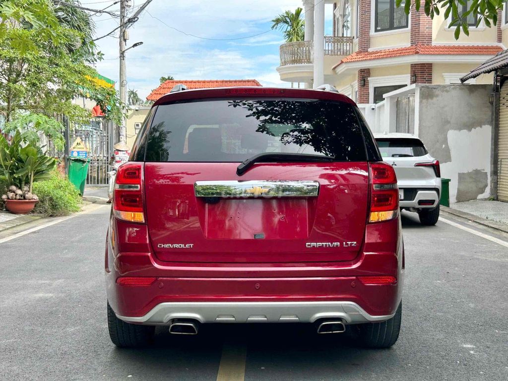 Captiva LTZ 2017 còn mới quá quý anh chị. Mua bán Ô tô tại Thành phố Thủ Đức Tp Hồ Chí Minh được đăng bởi Hoà Xe Cũ hình 5