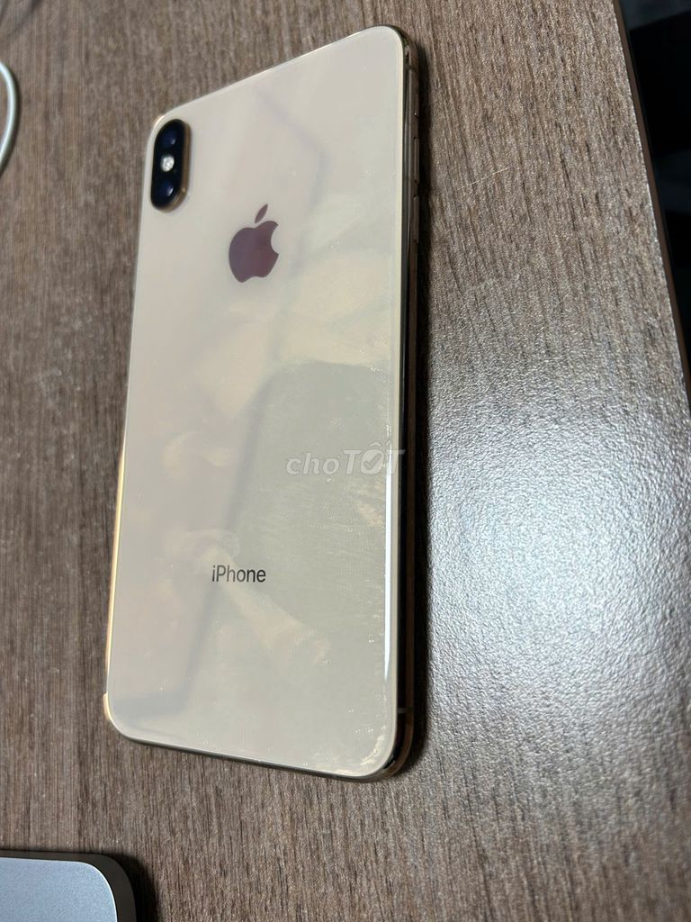 Apple iPhone XS Max 64GB Vàng Đã sử dụng. Mua bán Điện thoại tại Quận Nam Từ Liêm Hà Nội được đăng bởi Hiếu hình 1