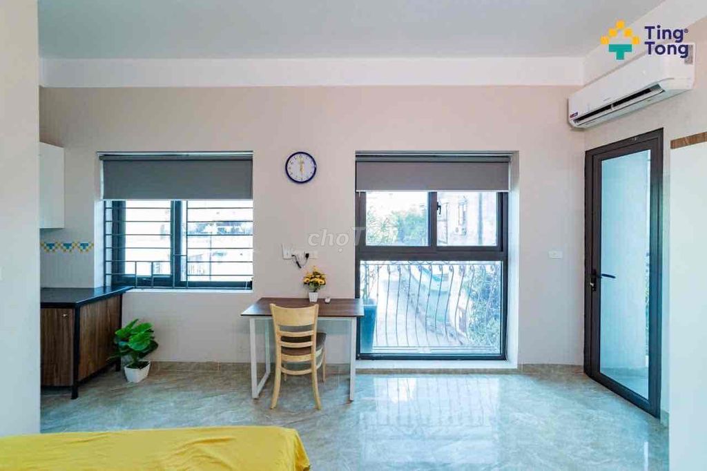 CÁCH Fpt 100m - Cửa sổ ban siêu thoáng - Đi bộ đi học