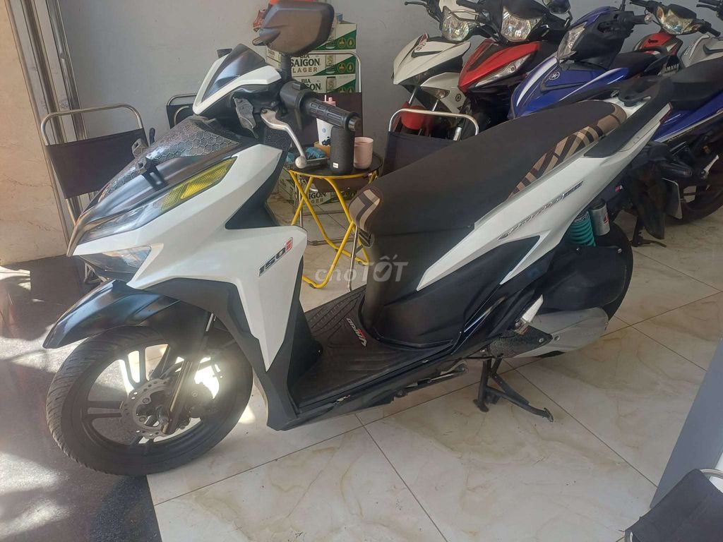 Honda Vario 150i Trắng đen. Mua bán Xe máy tại Huyện Di Linh Lâm Đồng được đăng bởi xe  khánh ngọc và uy vũ hình 1