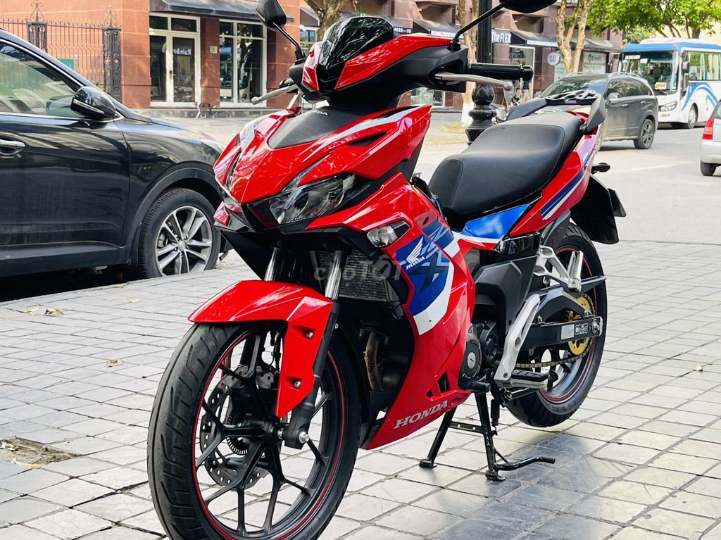 Honda Winner X 150 ABS đỏ xanh mới mua 2024 đi ít. Mua bán Xe máy tại Quận Bắc Từ Liêm Hà Nội được đăng bởi VIỆT ANH hình 4