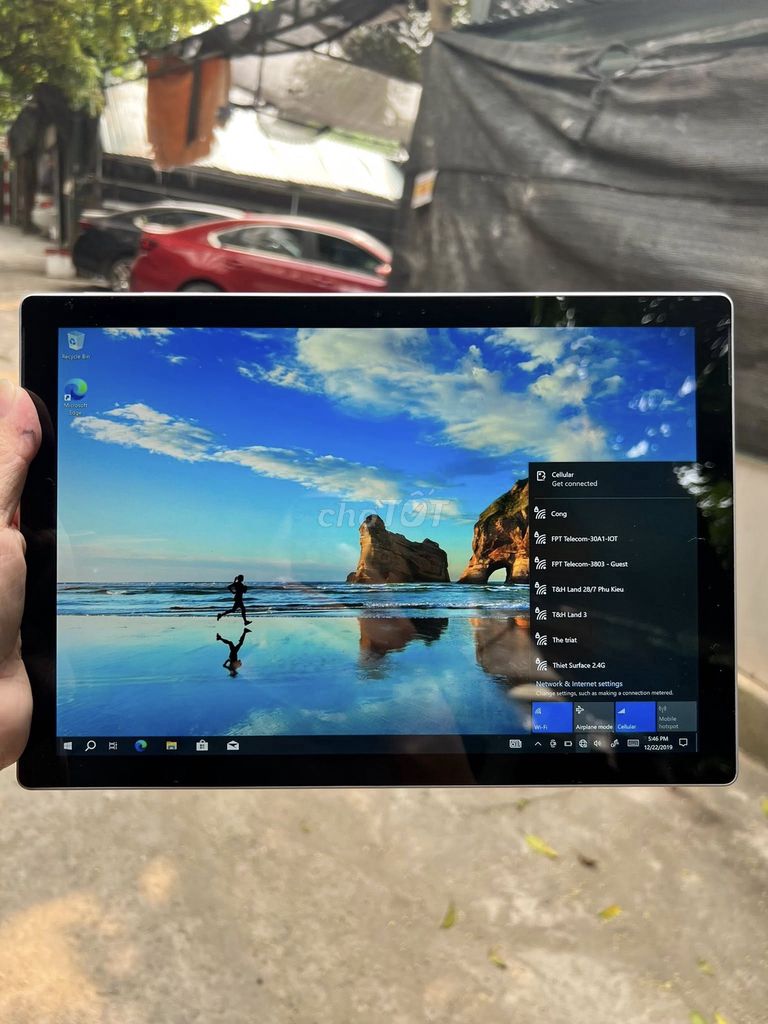 Microsoft Surface Pro 5 4GB/128GB. Mua bán Laptop tại Quận Tân Phú Tp Hồ Chí Minh được đăng bởi Thanh Lý cầm đồ hình 1
