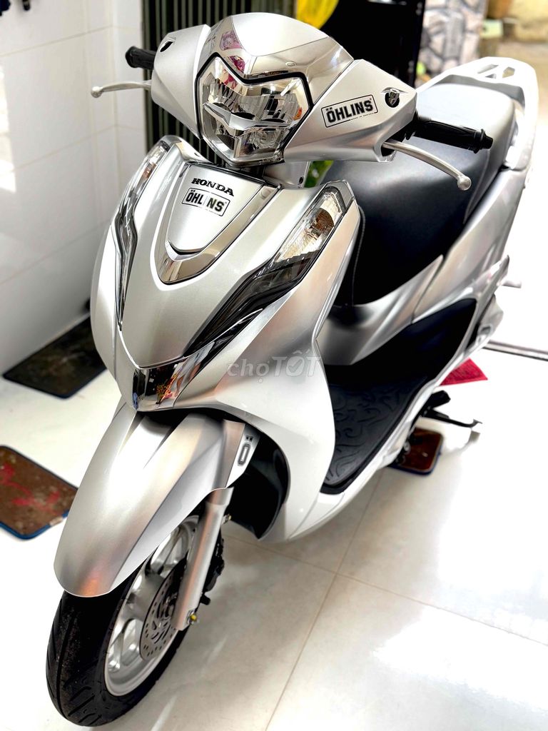 LEAD 125 4VAL mẫu 2023 1chủ siêu ít đi5000km mới99. Mua bán Xe máy tại Quận 11 Tp Hồ Chí Minh được đăng bởi CỬA HÀNG CHUYÊN GÓP NỢ XẤU hình 2