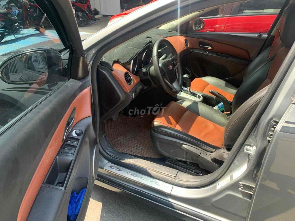 Daewoo Lacetti 2010 CDX 1.6 AT - 90000 km. Mua bán Ô tô tại Huyện Bình Chánh Tp Hồ Chí Minh được đăng bởi Lucio hình 5