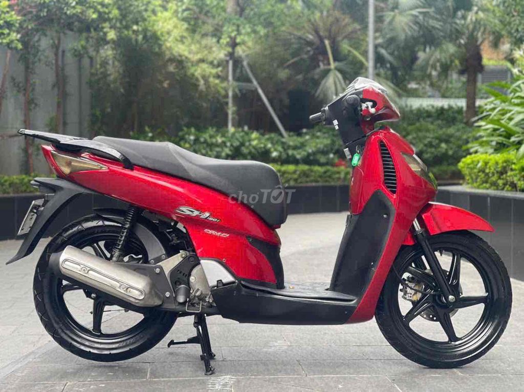 Honda SH 150i 2006 красный, импорт