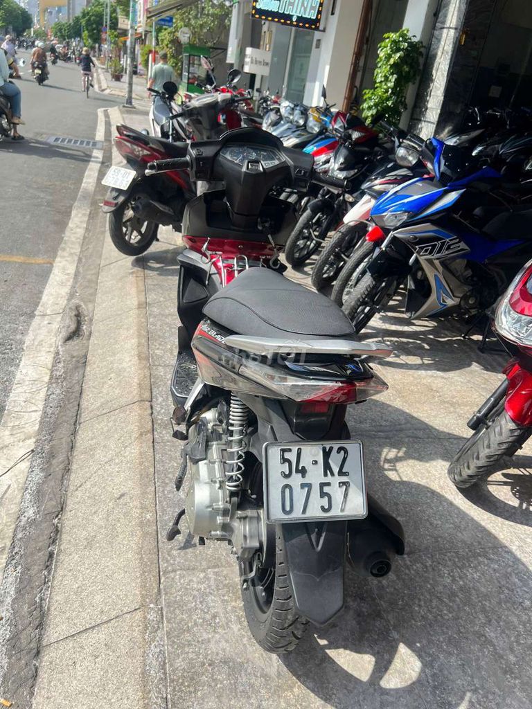 air blade nhập Thái 2008 mới 90% Bstp chính chủ. Mua bán Xe máy tại Quận Tân Phú Tp Hồ Chí Minh được đăng bởi Tuanduy hình 5