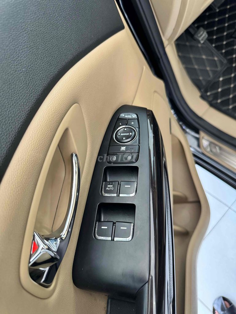 Kia Sedona 2018 2.2 DATH - 90000 km. Mua bán Ô tô tại Huyện Bình Chánh Tp Hồ Chí Minh được đăng bởi Anh Khoa hình 10