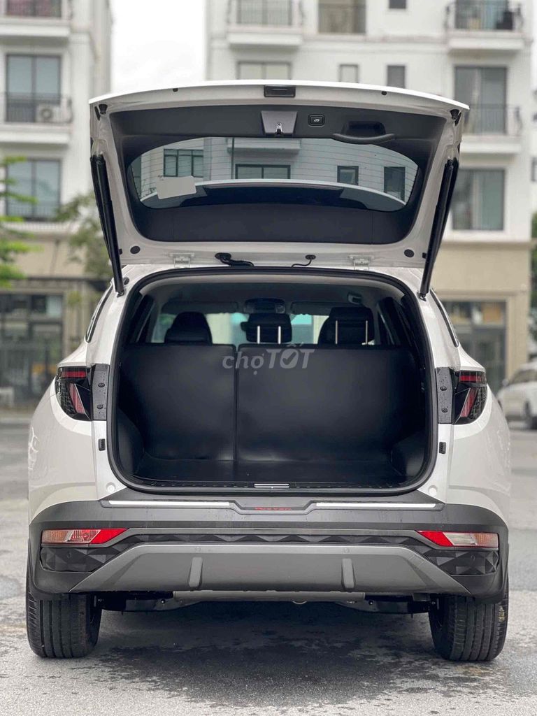 Tucson 2.0 CRDI đặc biệt 2023 - 11.000km full ls. Mua bán Ô tô tại Quận Long Biên Hà Nội được đăng bởi Mr Tài Oto hình 10