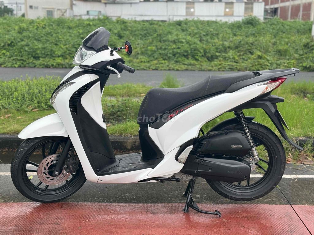 sh 125 khoá ga đời 2016 phun ý rất đẹp 43D1-681.89