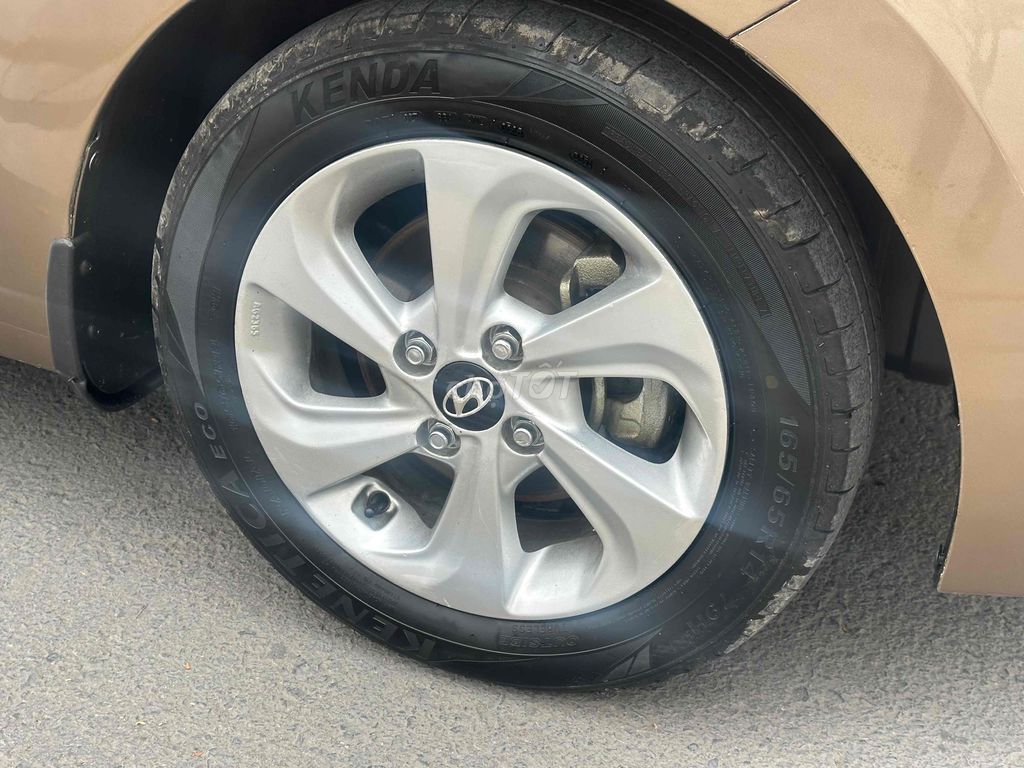 Hyundai Grand i10 Bản đủ Số sàn. Mua bán Ô tô tại Quận Hoàng Mai Hà Nội được đăng bởi NHẬT DOANH AUTO  hình 14