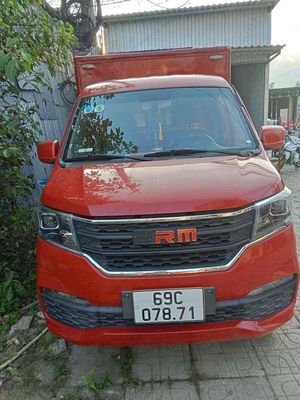 SRM 2022,THÙNG KÍN ,MÁY LẠNH, màn hình +cam lùi. Mua bán Xe tải, xe ben tại Quận Cái Răng Cần Thơ được đăng bởi ÔTÔ TRẦN BẢO