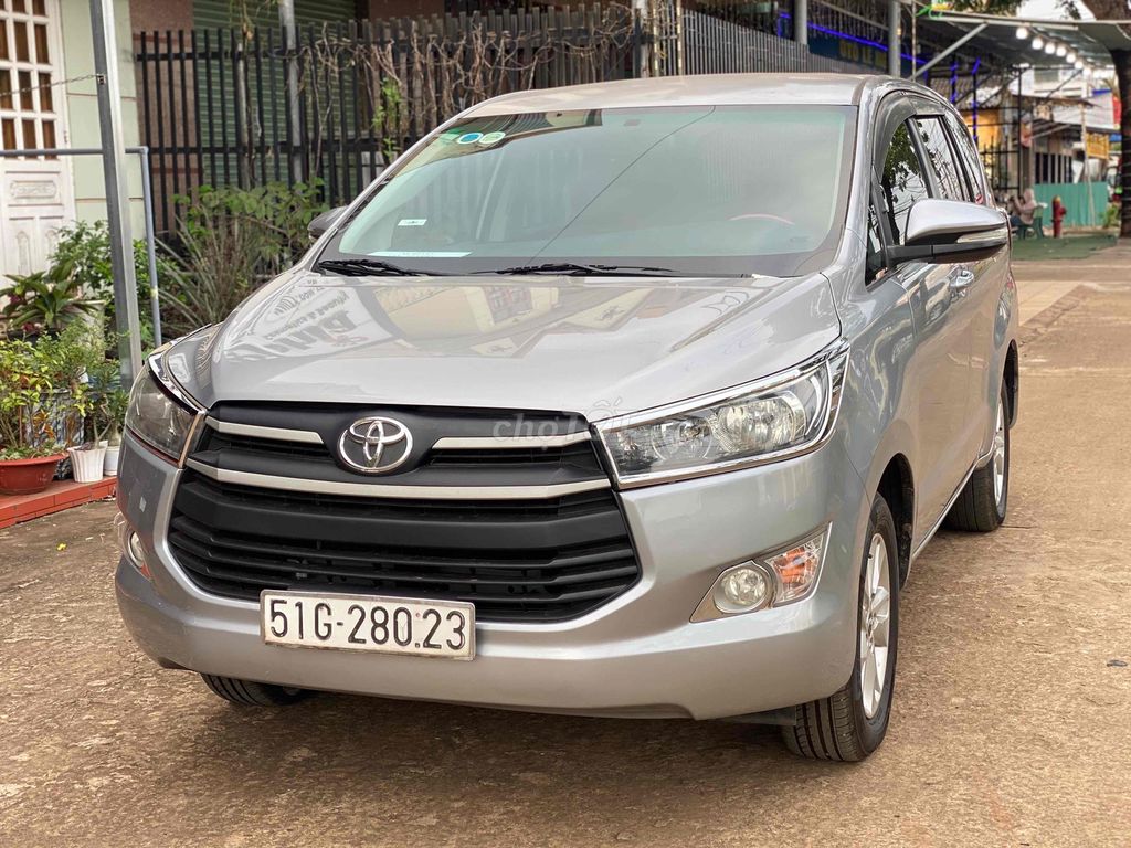 Toyota Innova 2017 2.0E số sàn 1 chủ. Mua bán Ô tô tại Thành phố Long Khánh Đồng Nai được đăng bởi Mr hiếu hình 3
