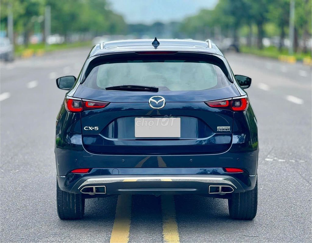Mazda CX5 Premium Exclusive 2.0 2024, xe chuẩn. Mua bán Ô tô tại Quận Long Biên Hà Nội được đăng bởi Long Biên Cars hình 3