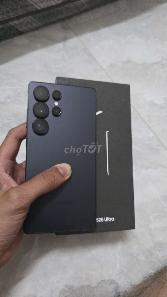 Samsung S25 Ultra Đen tuyền vn bao hanh t11 hãng. Mua bán Điện thoại tại Quận Liên Chiểu Đà Nẵng được đăng bởi tran tien hình 1