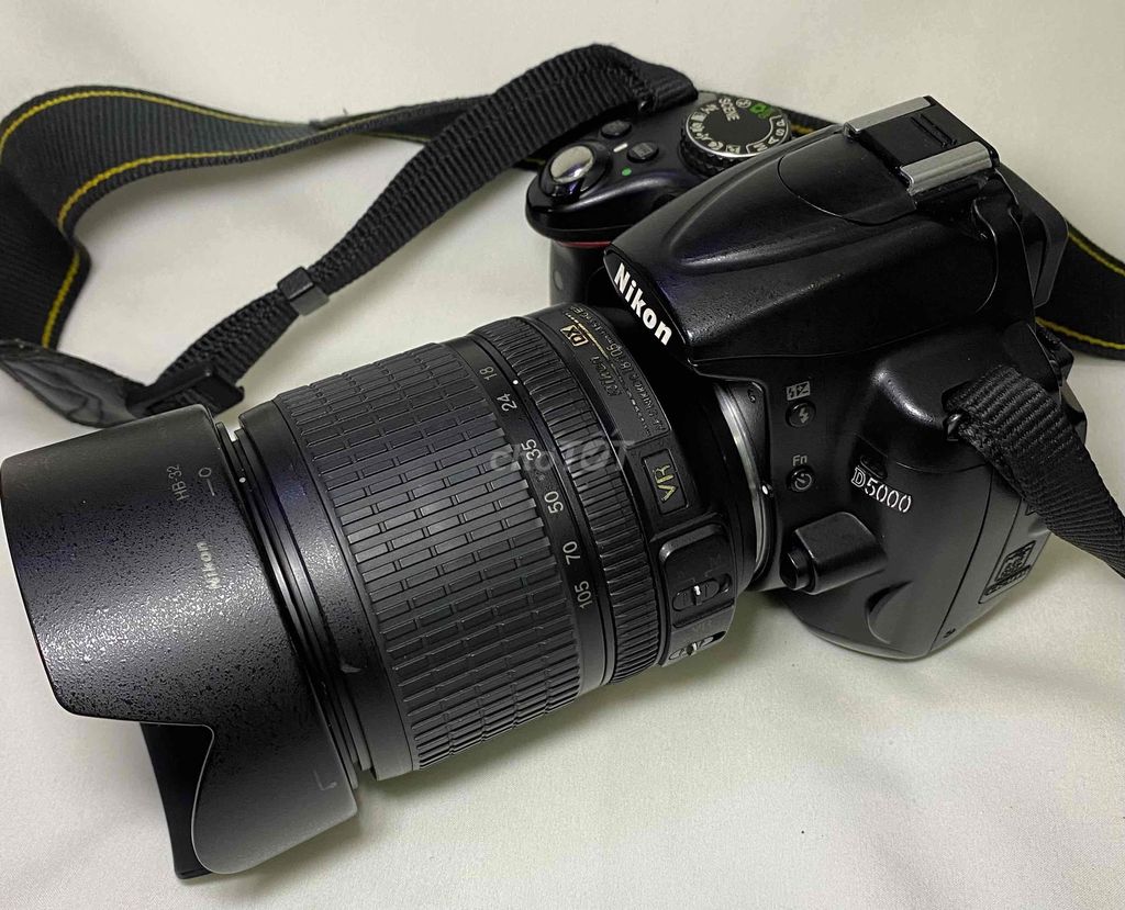 NIKON D5000 KIT 18-105 VR