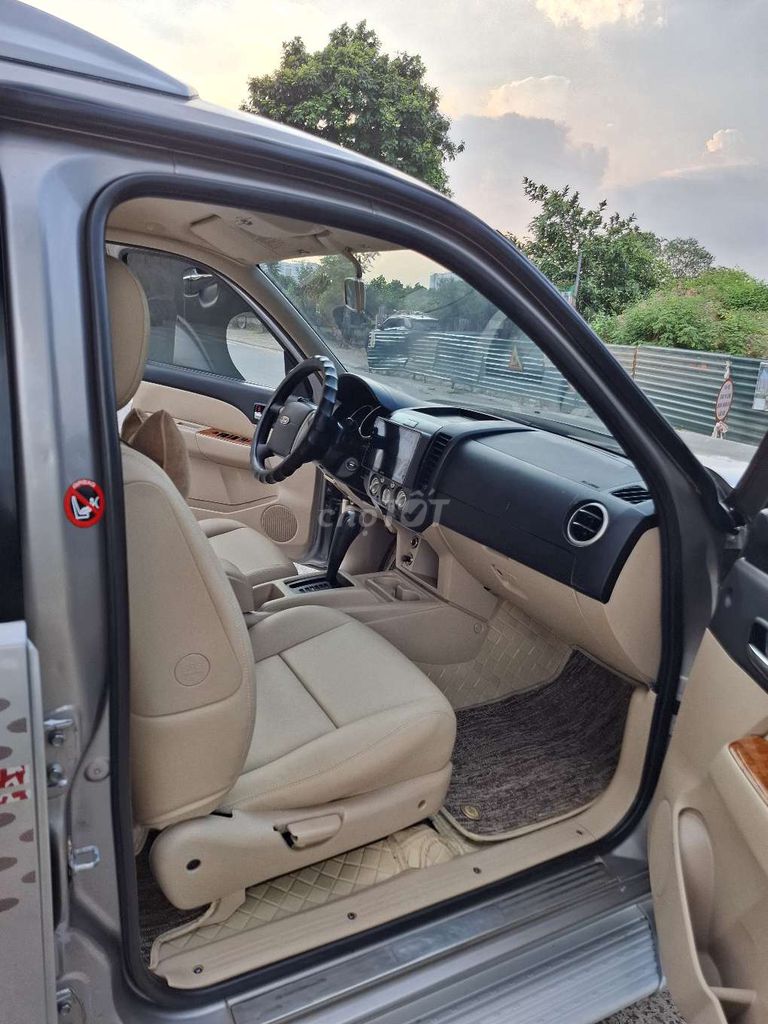 2012 Limited 4x2 - 152268 km. Mua bán Ô tô tại Quận Bắc Từ Liêm Hà Nội được đăng bởi A Phương hình 12