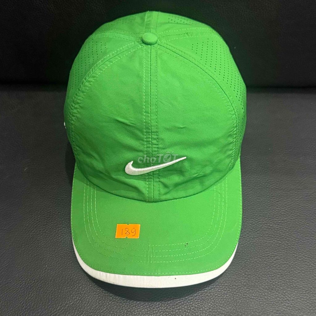 Mũ lưỡi trai Nike Golf Xanh lá. Mua bán Phụ kiện thời trang khác tại Quận Tây Hồ Hà Nội được đăng bởi Nguyễn tiến hình 1