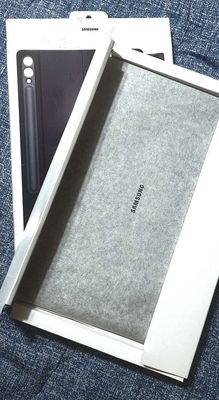 Bàn phím bao da Samsung S10+ FULLBOX. Mua bán Phụ kiện (Màn hình, Chuột...) tại Quận Tân Bình Tp Hồ Chí Minh được đăng bởi TRẦN HOÀNG NAM