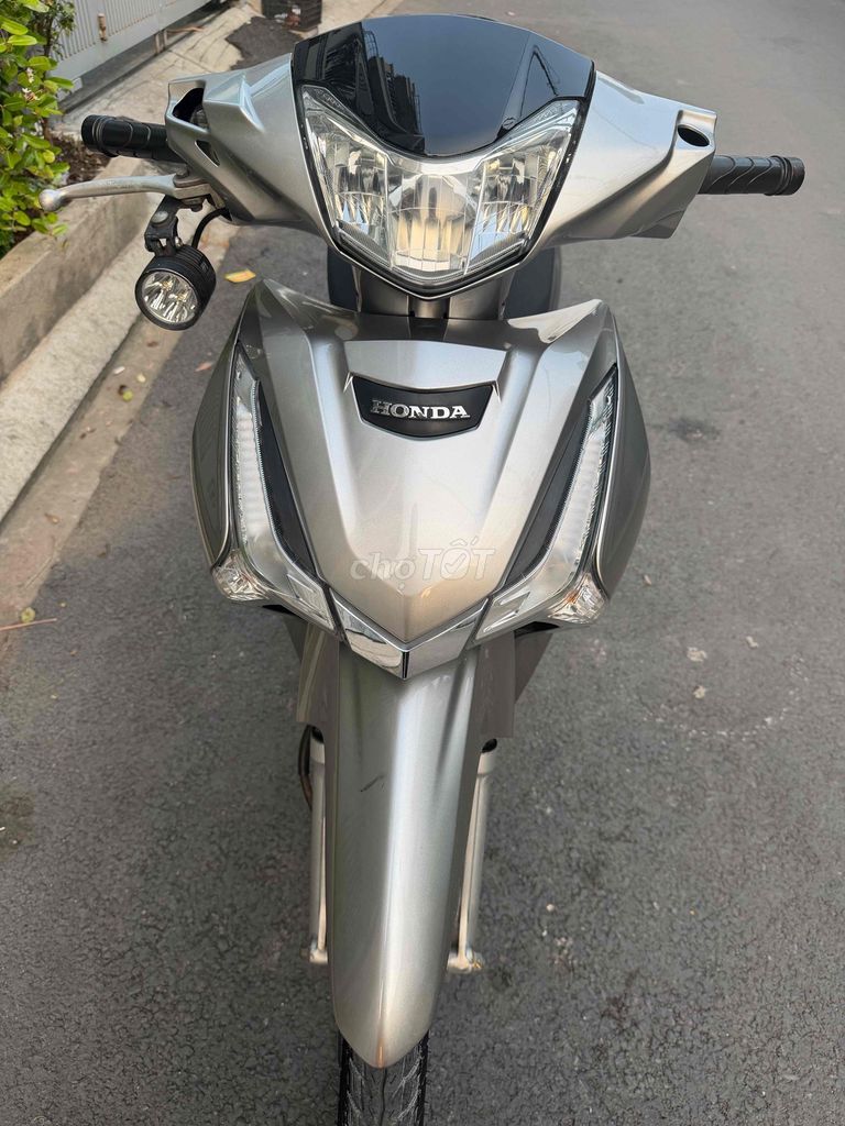 Honda Future Led. Mua bán Xe máy tại Thành phố Thủ Đức Tp Hồ Chí Minh được đăng bởi Nguyễn trường thịnh hình 6