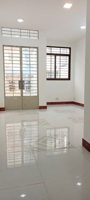 NHÀ 520 VĨNH VIỄN – 3 PHÒNG – 4WC