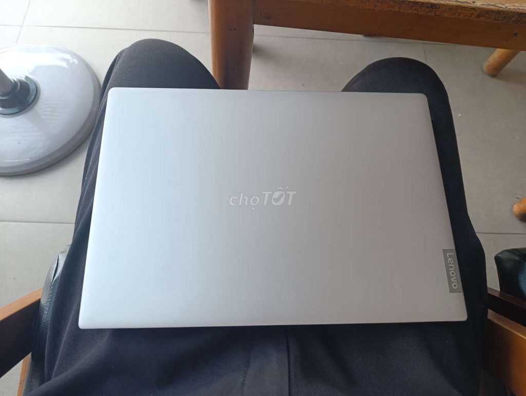 Cần Bán Laptop lenovo s340 ILL 14