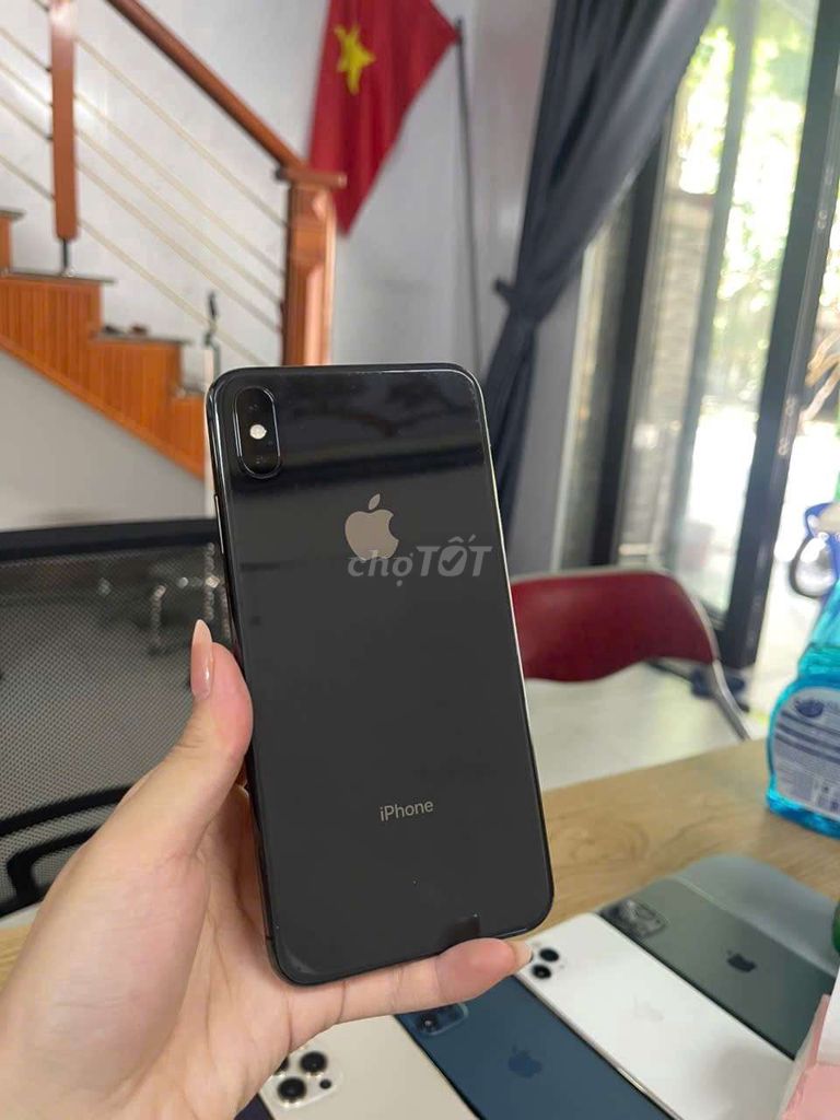 iPhone Xs Max 256GB Đen. Mua bán Điện thoại tại Quận Ngũ Hành Sơn Đà Nẵng được đăng bởi Trieu Le hình 1